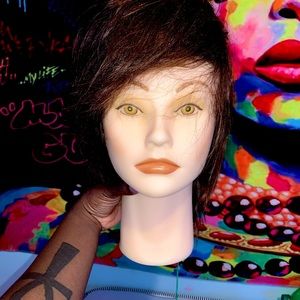 Female Mannequin Head